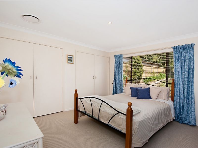 11 Kuburra Road, Erina NSW 2250