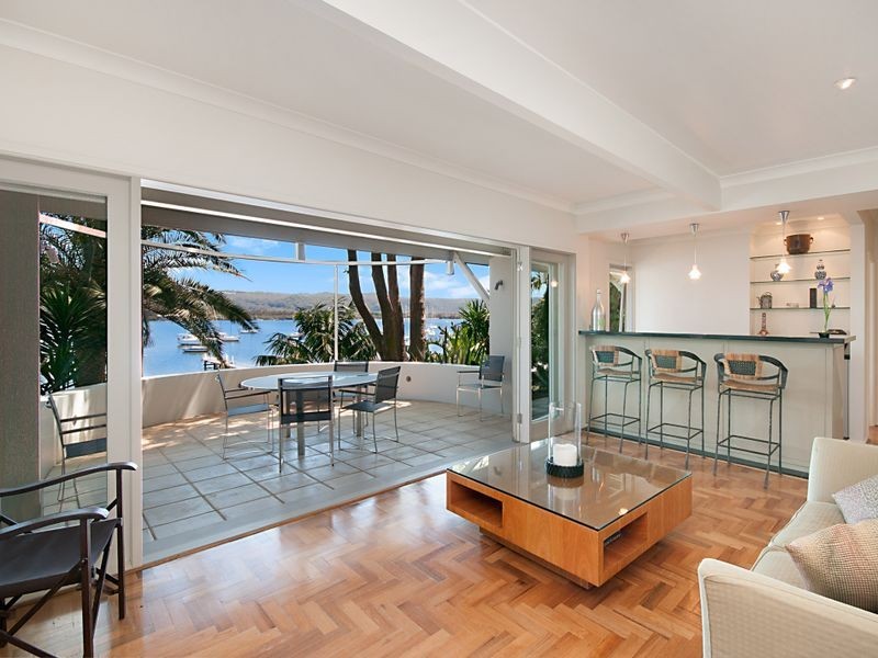 34 Eulalia Avenue, Point Frederick NSW 2250