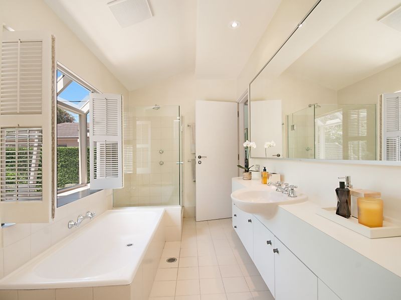 34 Eulalia Avenue, Point Frederick NSW 2250