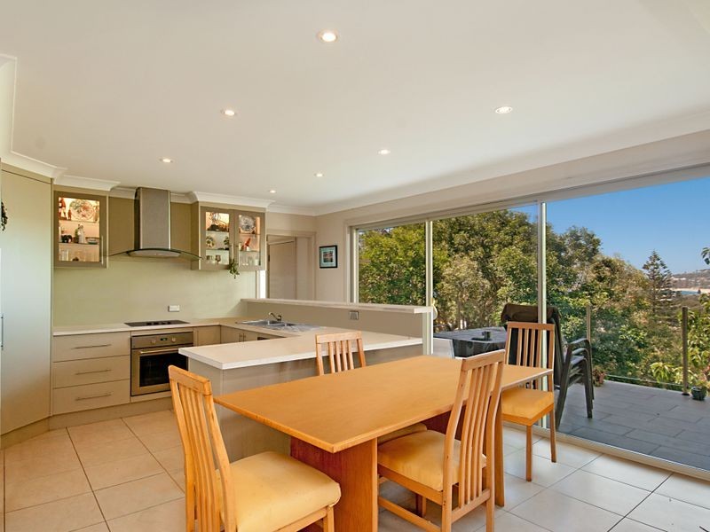 28 Dover Road, Wamberal NSW 2260