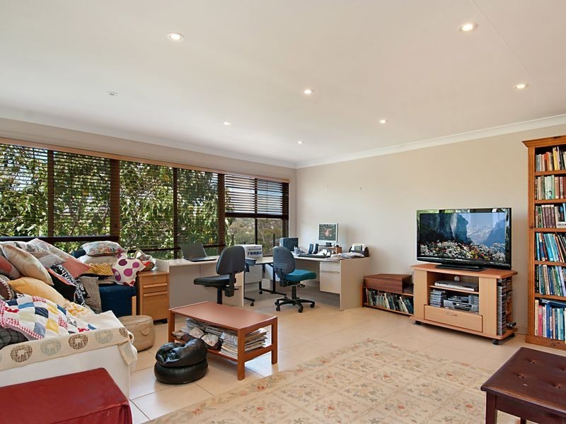28 Dover Road, Wamberal NSW 2260