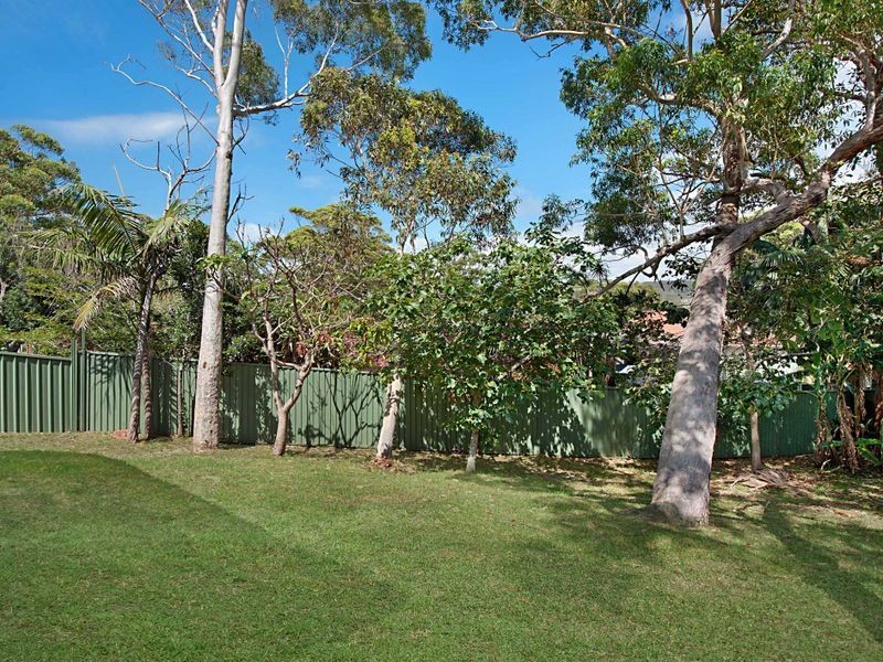 33 Hopetoun Street, Forresters Beach NSW 2260