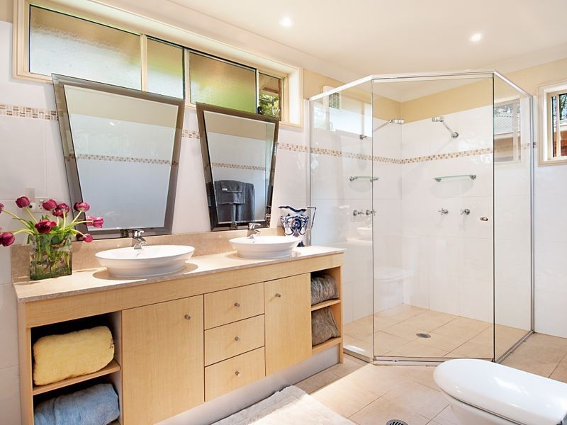 30 Portsmouth Road, Erina NSW 2250