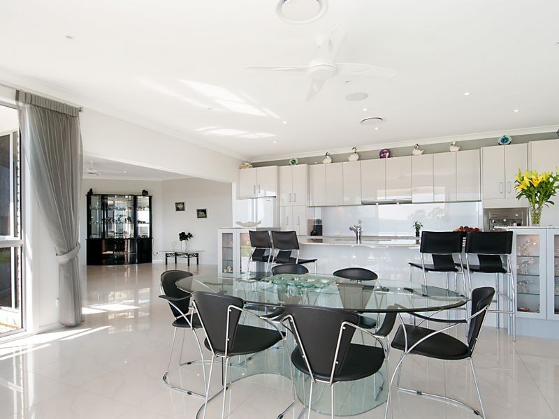 190 Waratah Road, Mangrove Mountain NSW 2250