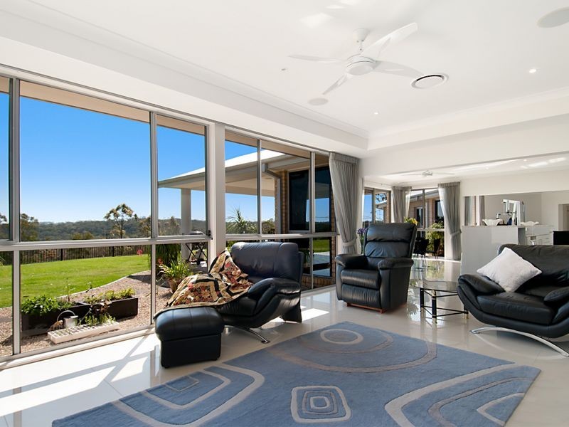 190 Waratah Road, Mangrove Mountain NSW 2250