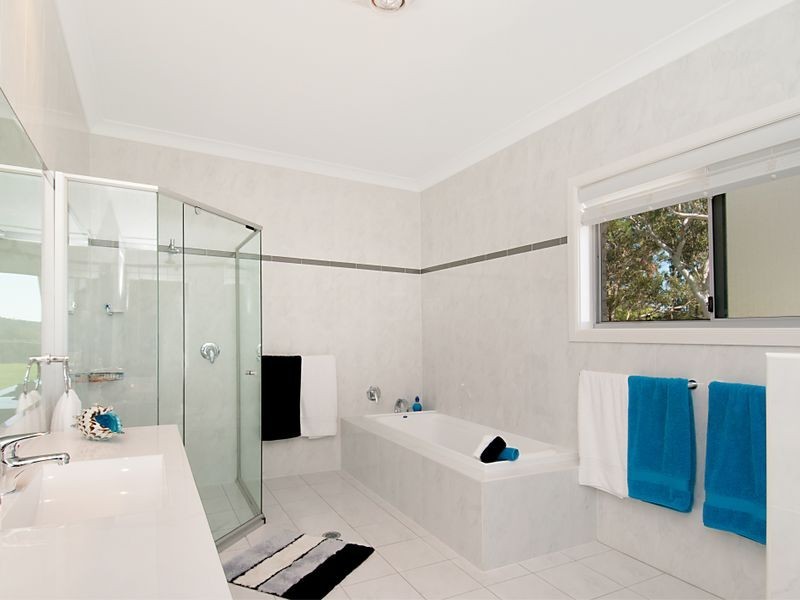 190 Waratah Road, Mangrove Mountain NSW 2250