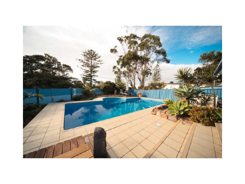 136A Ocean View Drive, Wamberal NSW 2260