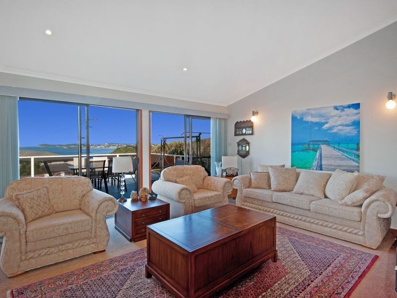 20 North Scenic Road, Forresters Beach NSW 2260