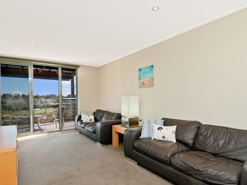 3 Pebble Beach Avenue, Magenta NSW 2261