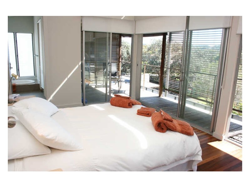 51 Ocean View Drive, Wamberal NSW 2260