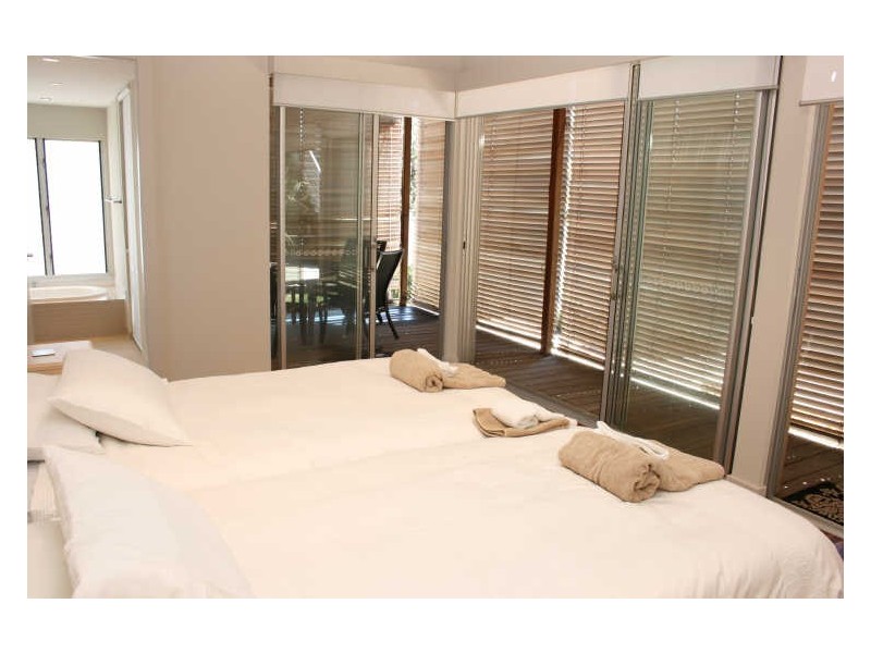 51 Ocean View Drive, Wamberal NSW 2260