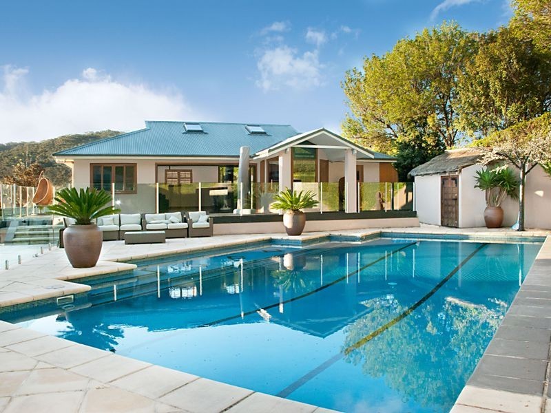 206 Oak Rd, Matcham NSW 2250