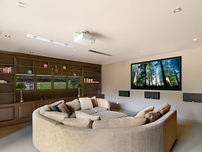206 Oak Rd, Matcham NSW 2250