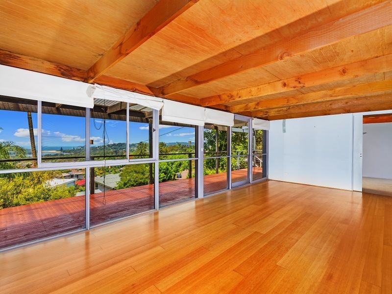 37 Coreen Drive, Wamberal NSW 2260