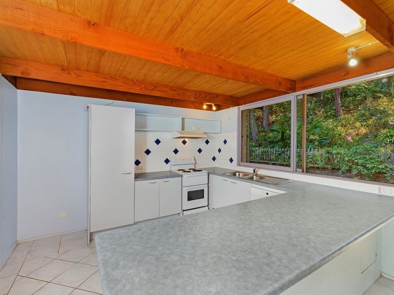 37 Coreen Drive, Wamberal NSW 2260