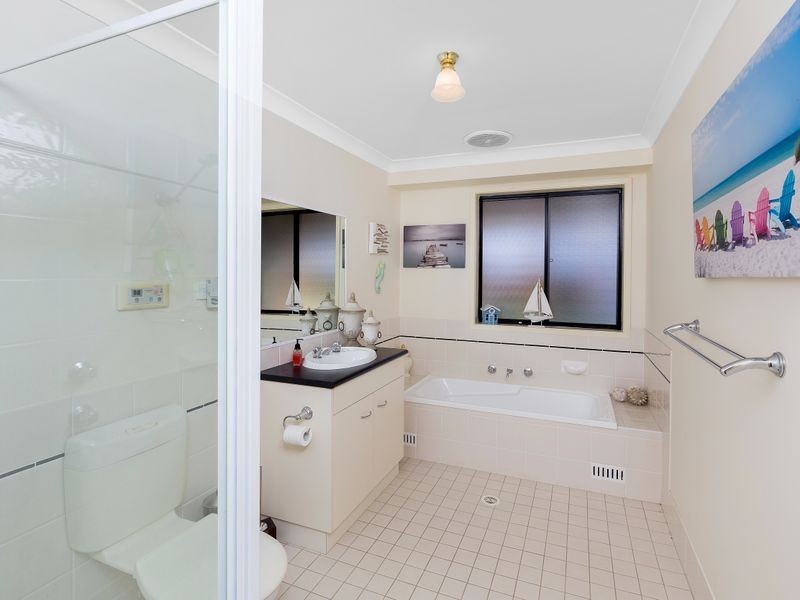 30 Marilyn Parade, Green Point NSW 2251