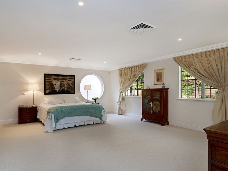 3 Kirra Street, Erina NSW 2250