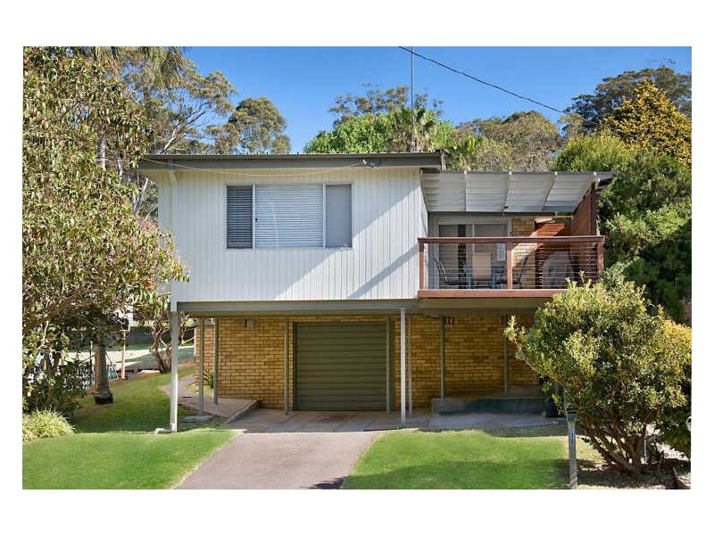 238 Avoca Drive, Avoca Beach NSW 2251
