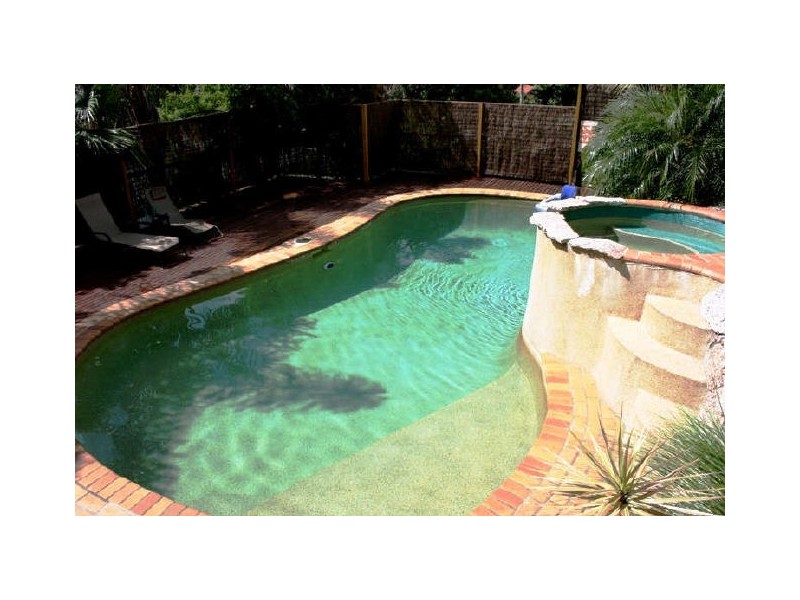 6 Cheswick Street, Avoca Beach NSW 2251