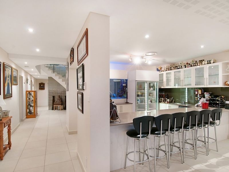 11 Empire Bay Drive, Daleys Point NSW 2257