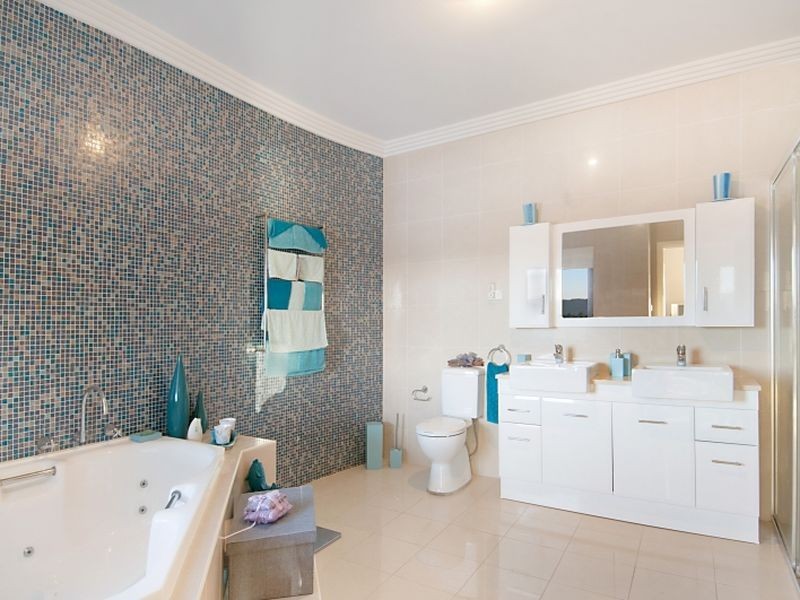 11 Empire Bay Drive, Daleys Point NSW 2257