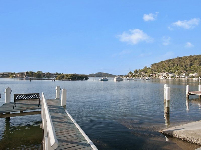 11 Empire Bay Drive, Daleys Point NSW 2257