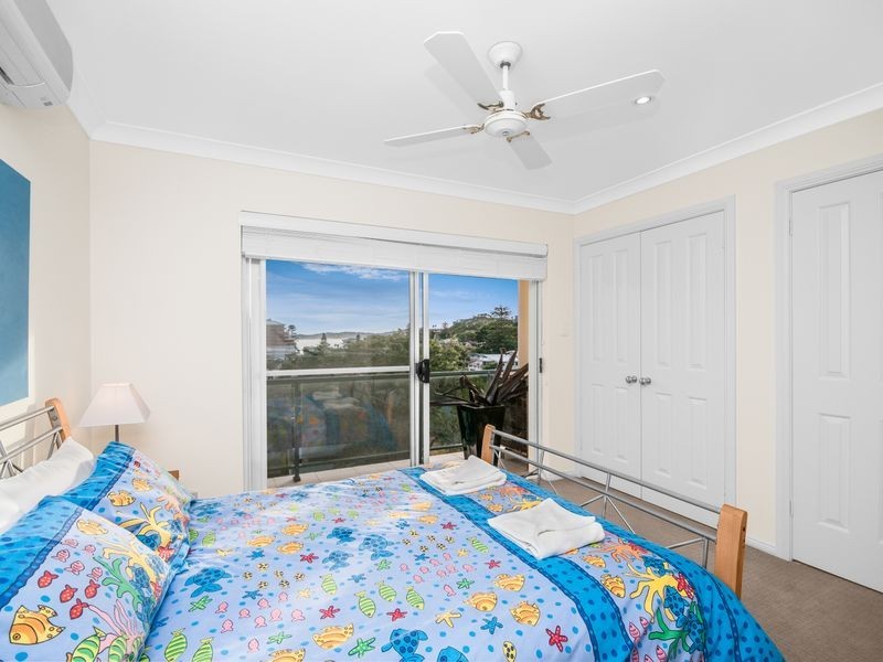 2/6 Smillie Avenue, Terrigal NSW 2260