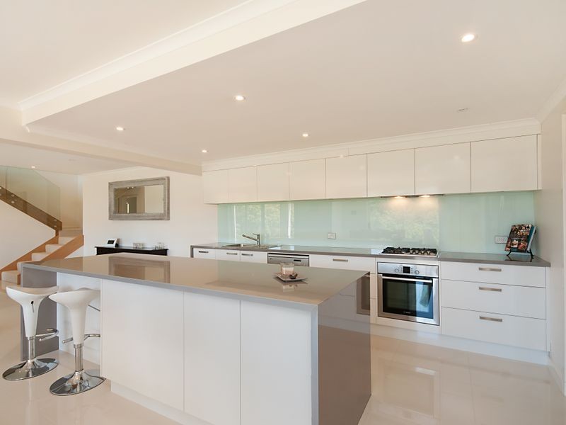 49 The Ridgeway, Lisarow NSW 2250