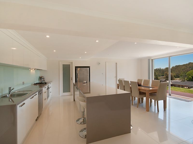 49 The Ridgeway, Lisarow NSW 2250