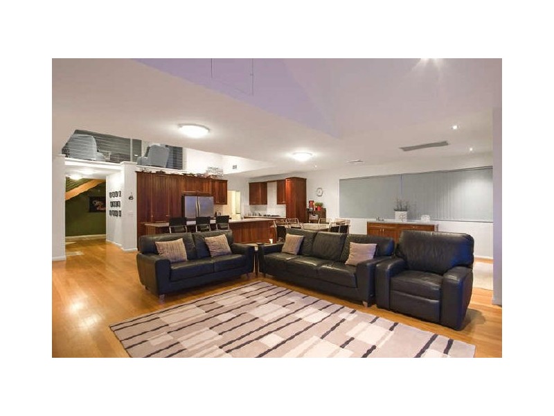 1/30-32 Barnhill Road, Terrigal NSW 2260