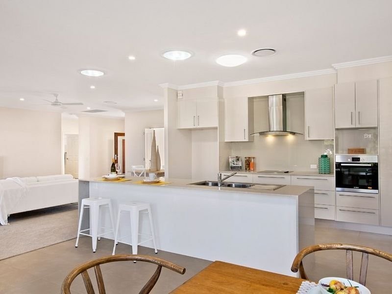 1001 The Entrance Road, Forresters Beach NSW 2260