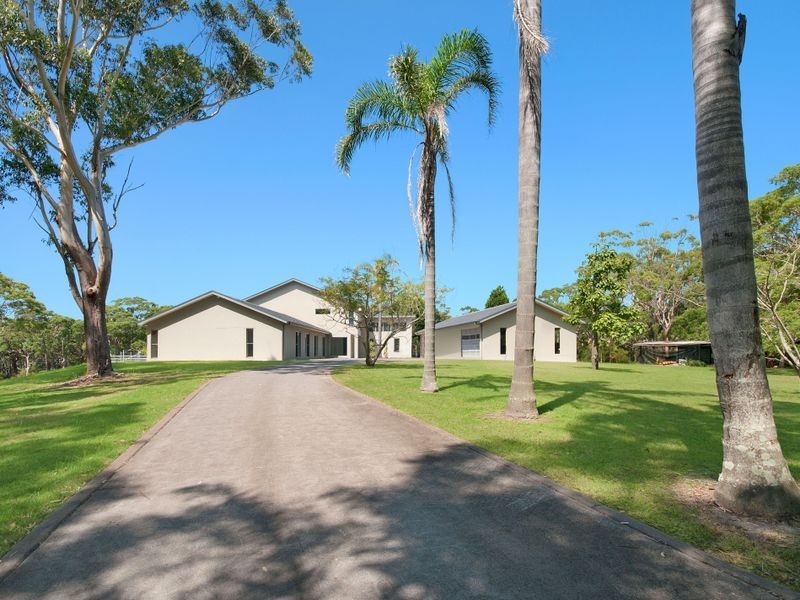 8 Bombi Road, Macmasters Beach NSW 2251