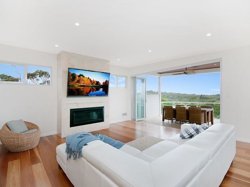 126 Ocean View Drive, Wamberal NSW 2260