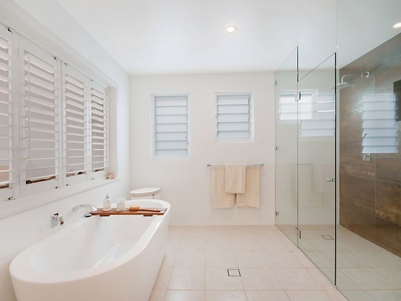 126 Ocean View Drive, Wamberal NSW 2260