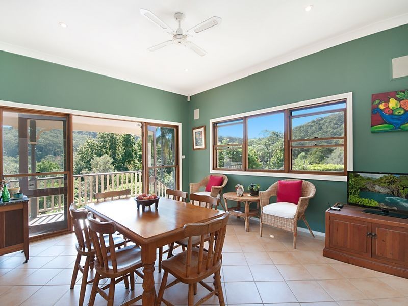 356 Oak Road, Matcham NSW 2250