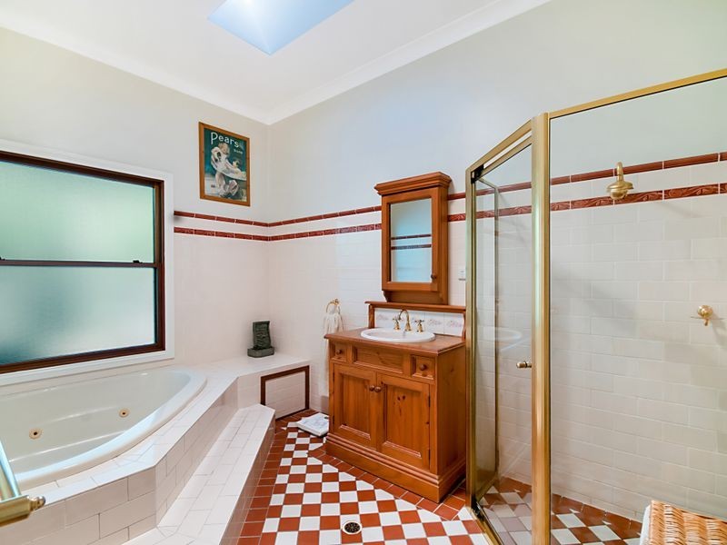 356 Oak Road, Matcham NSW 2250