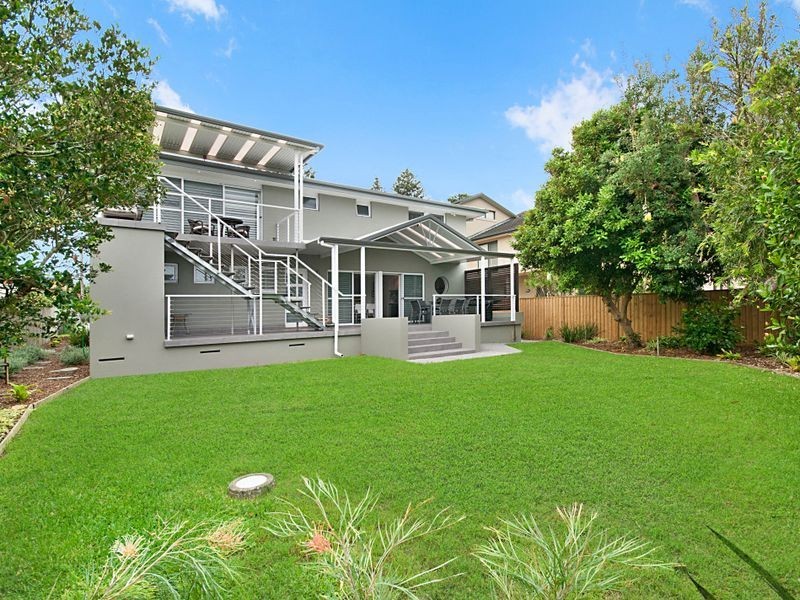 12 Pacific Street, Wamberal NSW 2260