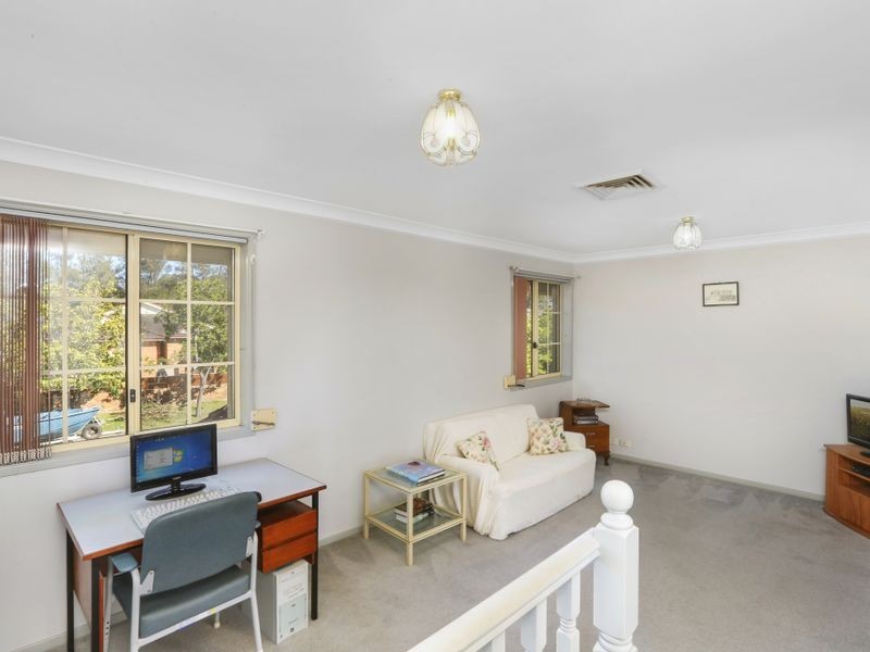11 MacIntyre Street, Bateau Bay NSW 2261
