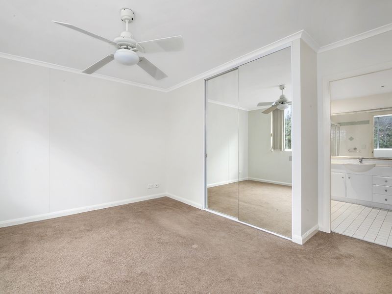 904/ 97-99 John Whiteway Drive, Gosford NSW 2250