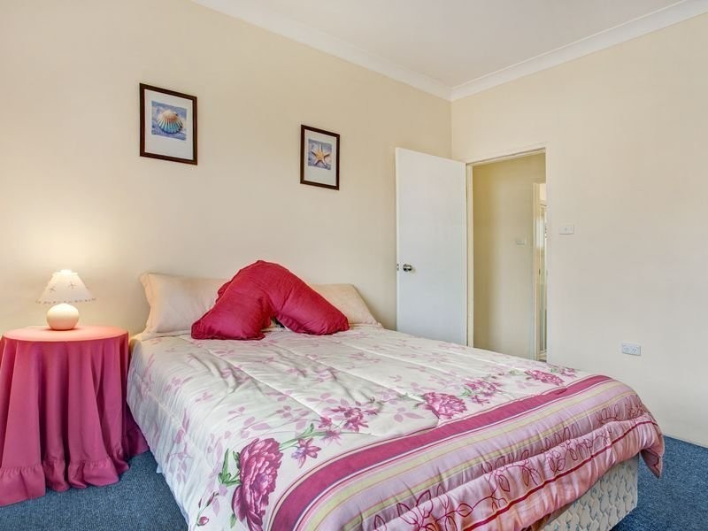 1/6 Wyuna Avenue, The Entrance North NSW 2261