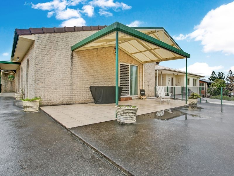 1/6 Wyuna Avenue, The Entrance North NSW 2261