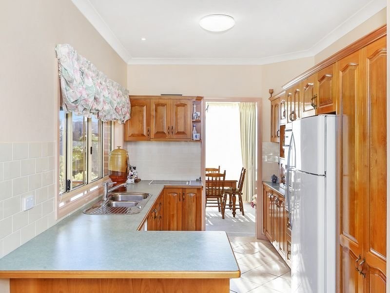 31 Benwerrin Road, Wamberal NSW 2260