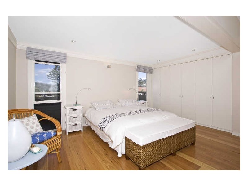 97 Oceanview Drive, Wamberal NSW 2260