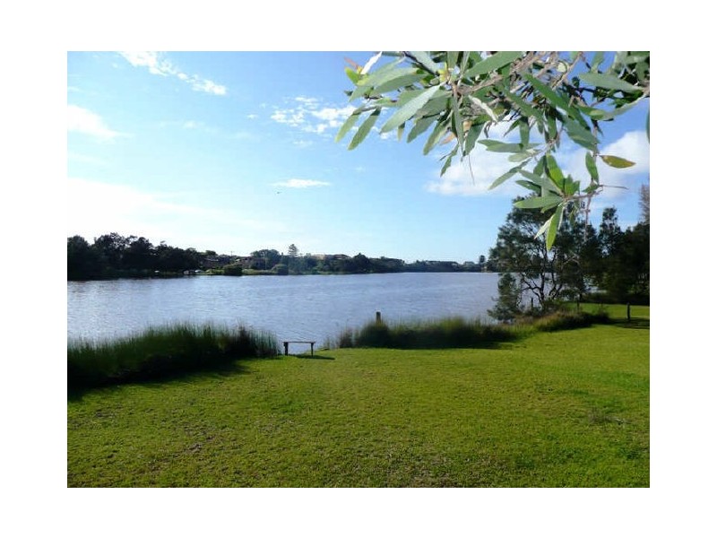 2/40 Ogilvie Street, Terrigal NSW 2260