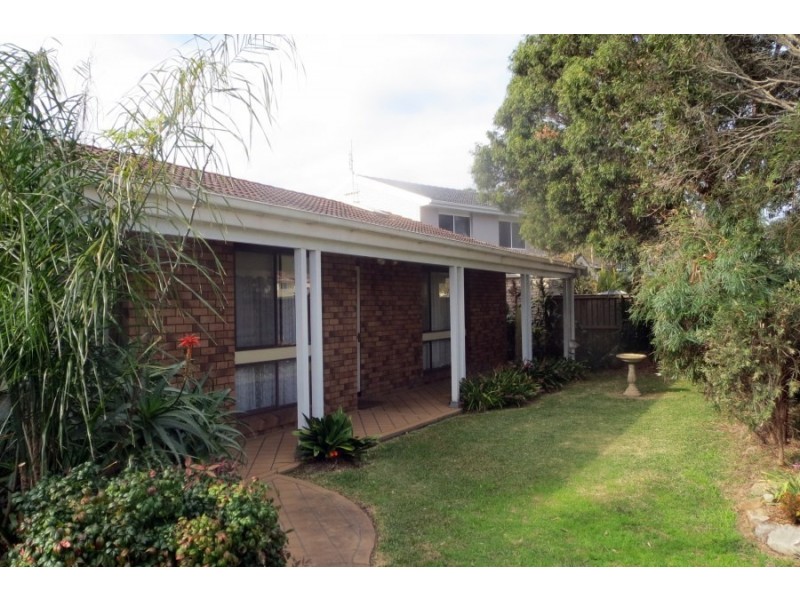 1 Nautilus Crescent, St Huberts Island NSW 2257