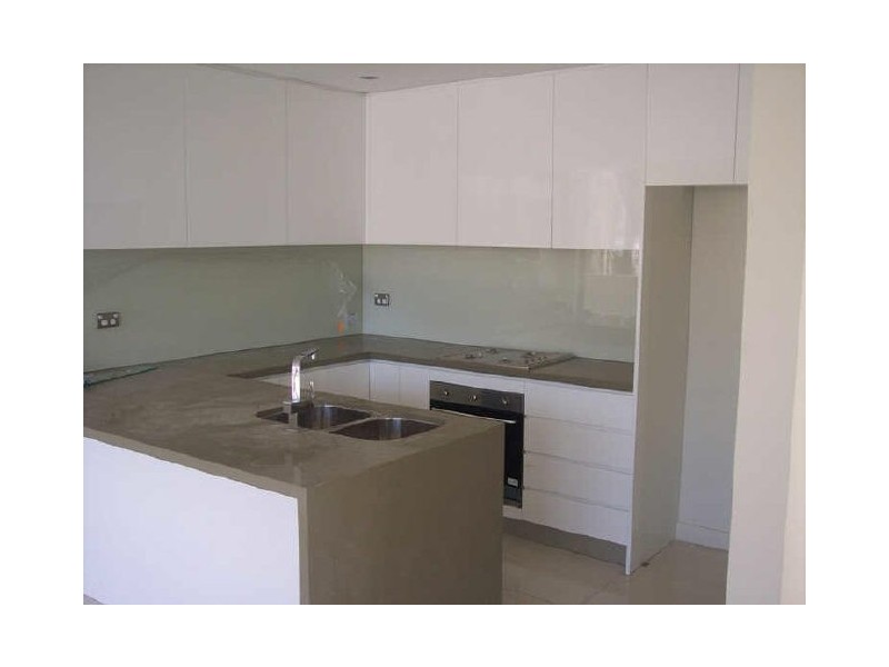 1/24 Kurrawyba Avenue, Terrigal NSW 2260