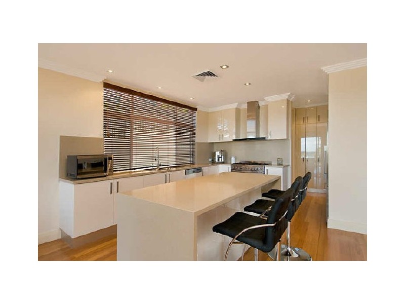 6/2 Terrigal Esplanade, Terrigal NSW 2260