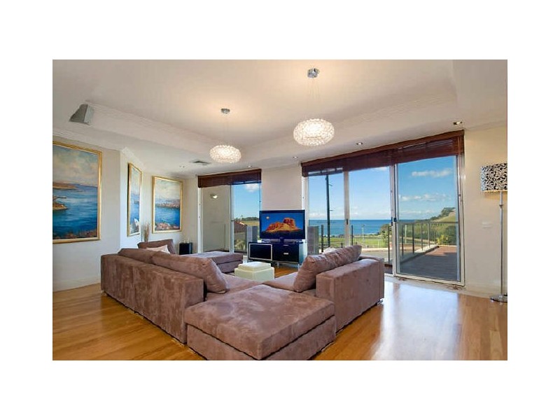 6/2 Terrigal Esplanade, Terrigal NSW 2260