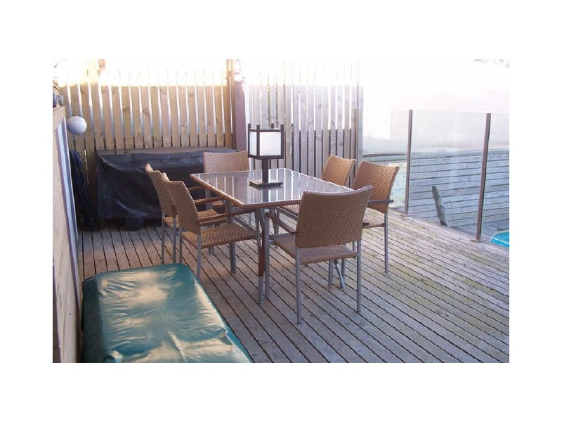 10 Lumeah Ave, Wamberal NSW 2260