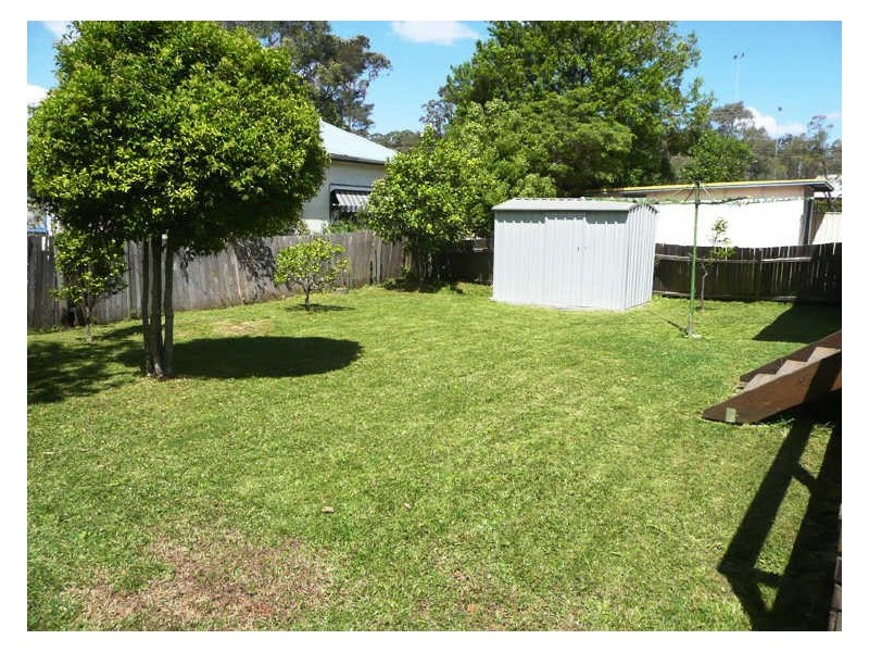 4 Raymond Terrace, Terrigal NSW 2260